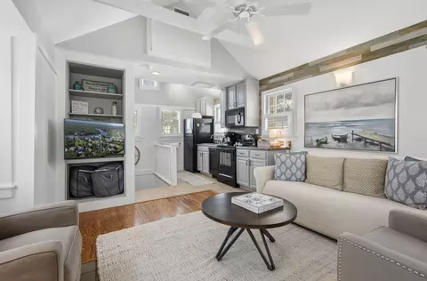 Living - 246 NE Maggie Cir, Steinhatchee, FL 32359 photo 1 of 3