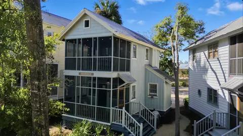Exterior - 246 NE Maggie Cir, Steinhatchee, FL 32359 photo 2 of 13