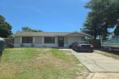 1445 Wildrose Ln, Daytona Beach, FL 32117