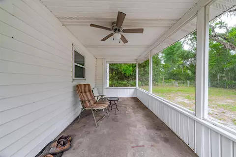 Exterior - 616 W Wilcox St, Perry, FL 32347 photo 3 of 9