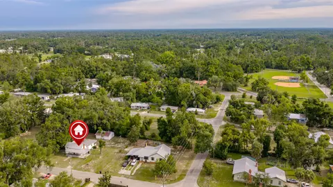 View/Area - 616 W Wilcox St, Perry, FL 32347 photo 2 of 4