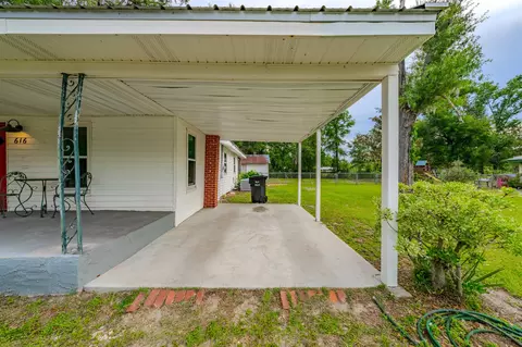 Exterior - 616 W Wilcox St, Perry, FL 32347 photo 5 of 9