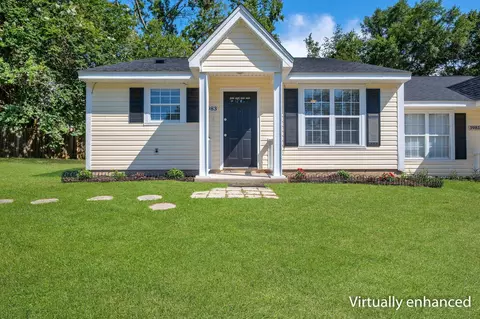 3983 Breezee Ct, Tallahassee, FL 32303
