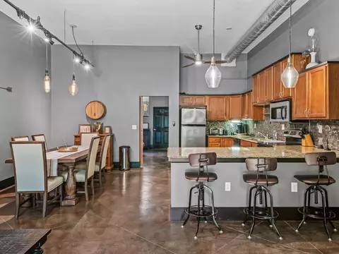 415 Saint Francis St #115, Tallahassee, FL 32301