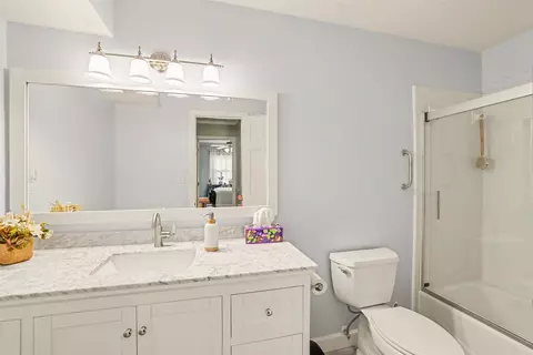 Bath - 1734 Ruby Rd, Tallahassee, FL 32303 photo 1 of 7