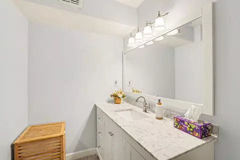Bath - 1734 Ruby Rd, Tallahassee, FL 32303 photo 3 of 7