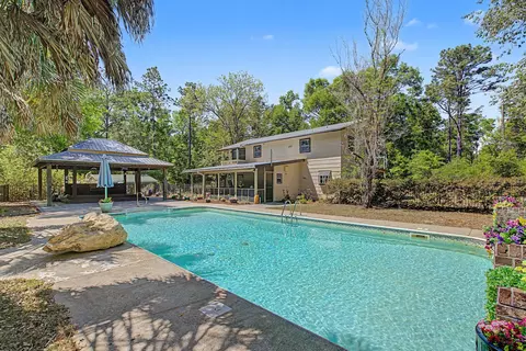319 Sam Marks Rd, Crawfordville, FL 32327