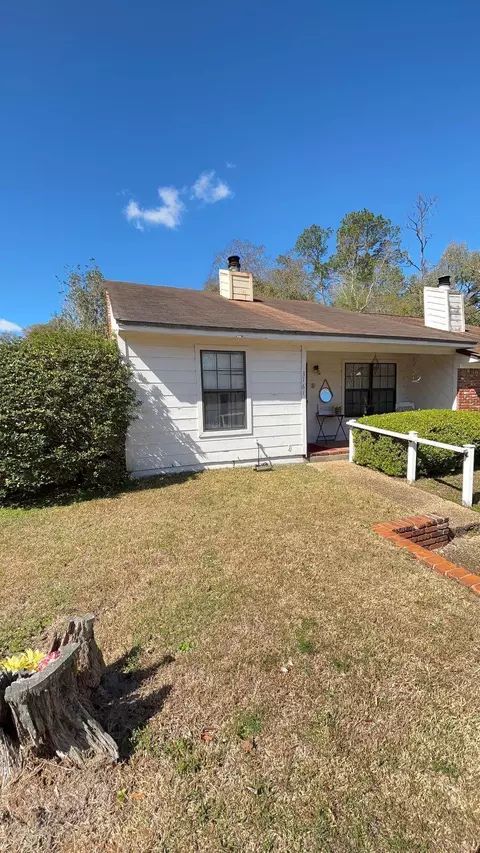 3761 Donovan Dr #20, Tallahassee, FL 32309