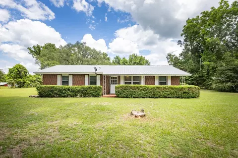 1162 NW Coachwhip Ave, Madison, FL 32340