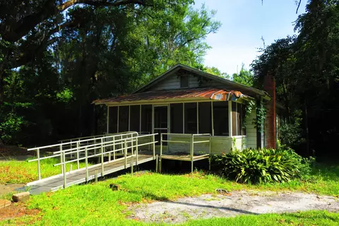 1417 Mainline Dr, Quincy, FL 32351