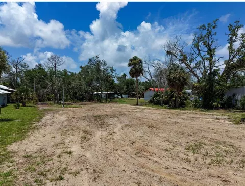 1111 NE Central Ave, Steinhatchee, FL 32359 photo 12