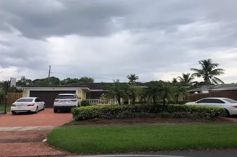 380 SW 55th Ave, Plantation, FL 33317