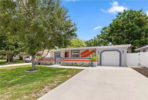 1343 S Hillcrest Ave, Clearwater, FL 33756