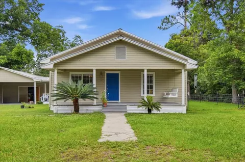 12610 NW Virginia G Weaver St, Bristol, FL 32321