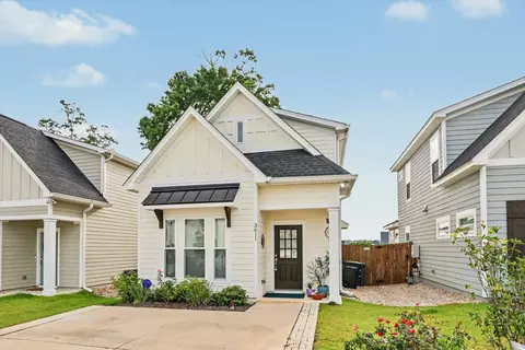 3611 Meadow Vista Ln, Tallahassee, FL 32308
