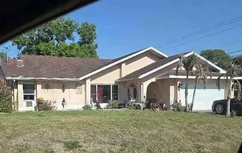 500 Greenwood Ave, Lehigh Acres, FL 33972