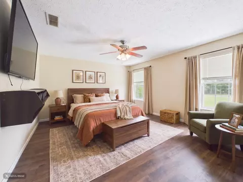 Bedroom - 2150 Golf Course Rd, Perry, FL 32348 photo 1 of 4