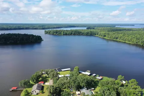 44 Flournoy Trl, Quincy, FL 32351