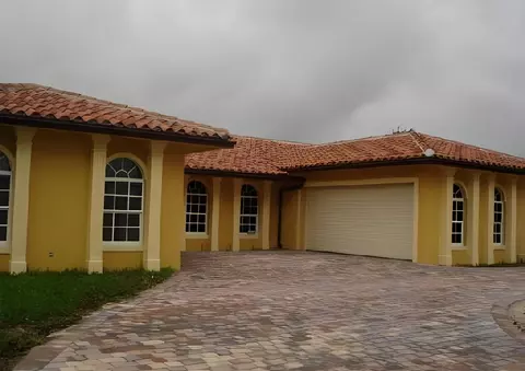 3231 N 47th Ave, Hollywood, FL 33021