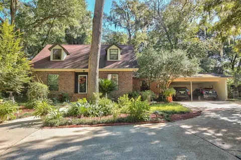 1073 Myers Park Dr, Tallahassee, FL 32301