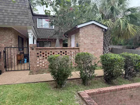3219 Thomasville Rd #2B, Tallahassee, FL 32308