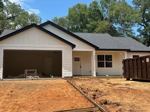934 Chestwood Ave, Tallahassee, FL 32303