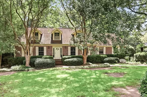2503 Chamberlin Dr, Tallahassee, FL 32308