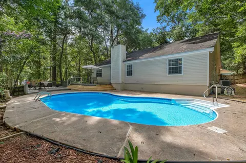 8381 Hunters Ridge Trl, Tallahassee, FL 32312