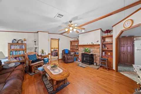 919 Charles Hendry Rd, Perry, FL 32348 photo 2