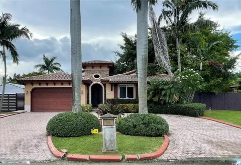 19366 SW 132nd Ave, Miami, FL 33177