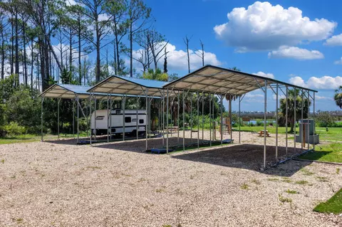 20185 Beach Rd, Perry, FL 32348