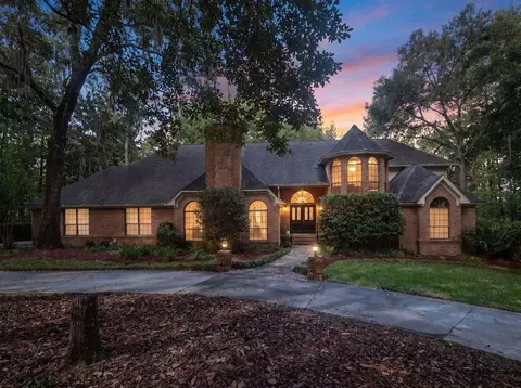 8991 Winged Foot Dr, Tallahassee, FL 32312