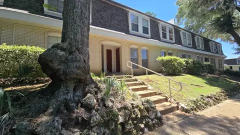 2020 Continental Ave UNIT 122, Tallahassee, FL 32304