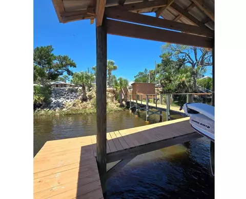 606 SE Riverside Dr, Steinhatchee, FL 32359 photo 5