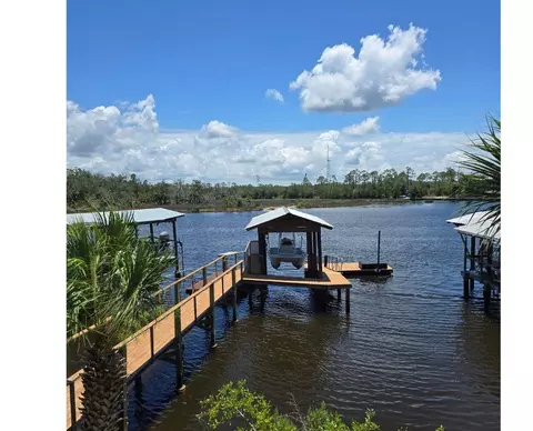 606 SE Riverside Dr, Steinhatchee, FL 32359 photo 6