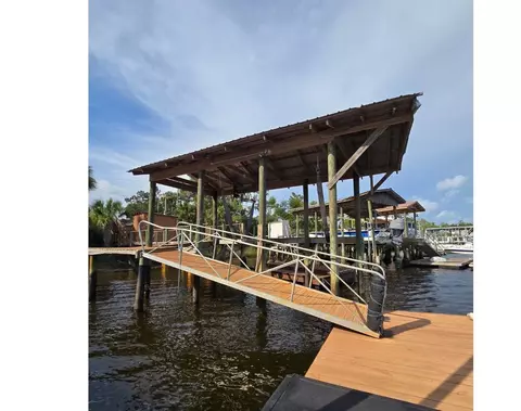 606 SE Riverside Dr, Steinhatchee, FL 32359 photo 15