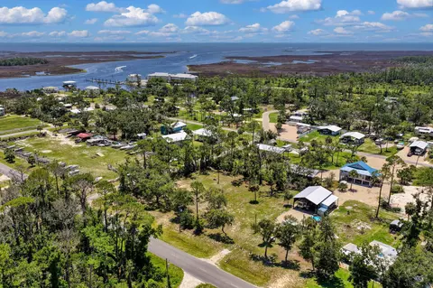 303 NW Second St, Steinhatchee, FL 32359 photo 15
