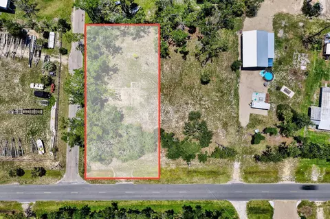 303 NW Second St, Steinhatchee, FL 32359 photo 8