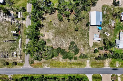 303 NW Second St, Steinhatchee, FL 32359 photo 17