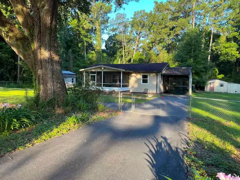 9526 Old Woodville Rd, Tallahassee, FL 32305