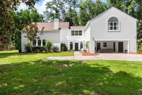 3392 Deer Lane Dr, Tallahassee, FL 32312