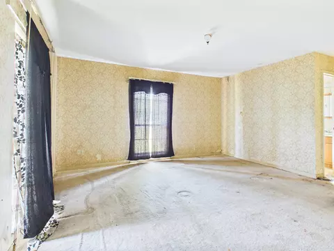 Bedroom - 105 Marshall Dr, Perry, FL 32347 photo 1 of 6