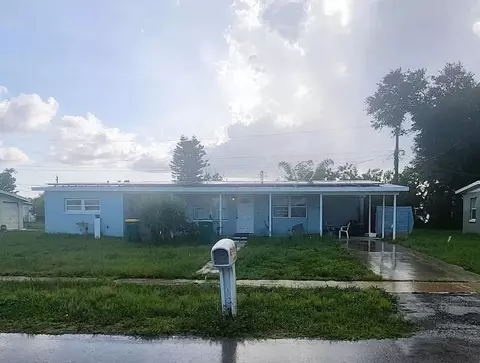 3257 Crestwood Dr, Port Charlotte, FL 33952