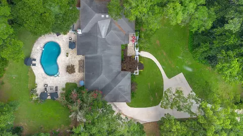 3332 Charleston Rd, Tallahassee, FL 32309