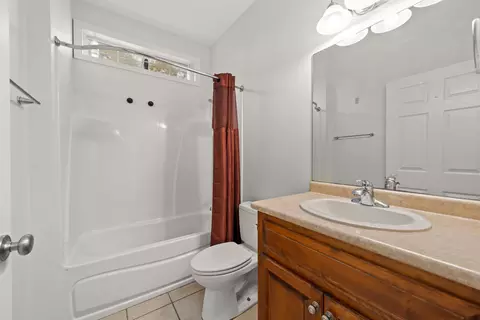 Bath - 9072 S County Road 53, Madison, FL 32340 photo 3 of 3