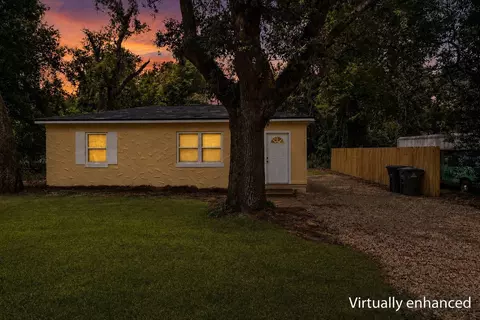 3853 Roberts Ave, Tallahassee, FL 32310