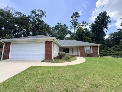 3214 Springdale Dr, Tallahassee, FL 32312