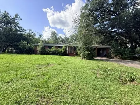 2538 W Tharpe St, Tallahassee, FL 32303