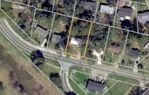 1814 Pepper Dr, Tallahassee, FL 32304