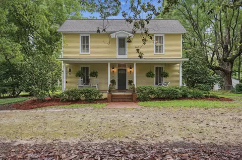 2414 Radford Farm Rd, Tallahassee, FL 32309